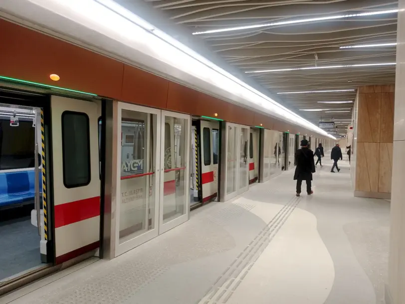 How-to-get-to-Istanbul-Airport-by-metro