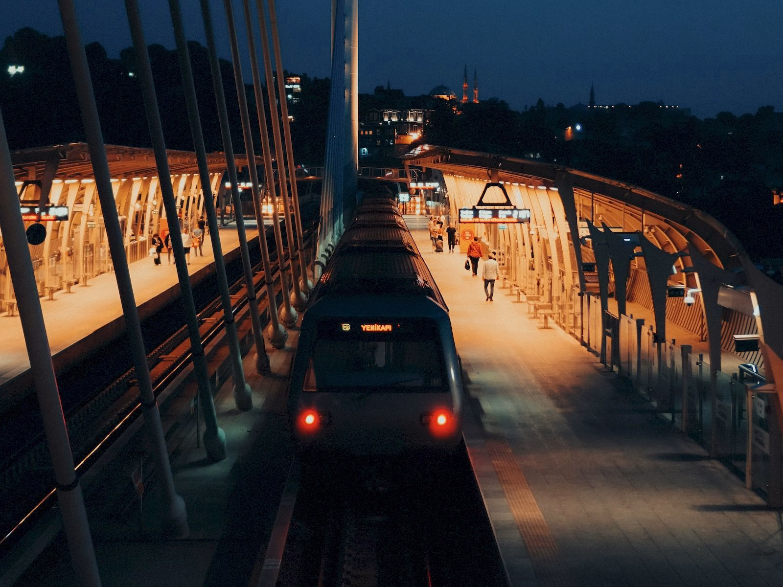Istanbul night metro hours görsel.