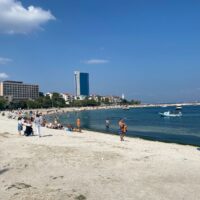 Public beaches in Istanbul fotoğraf.