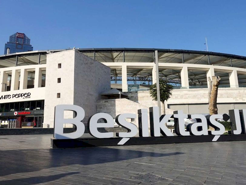 besiktas stadi