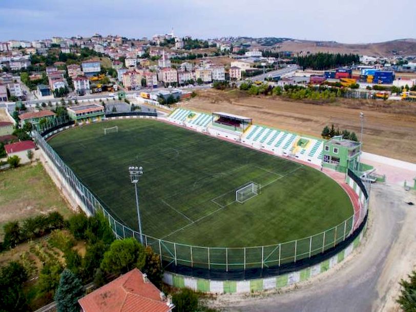 büyükçekmece belediyesi tepecik şenol güneş stadı