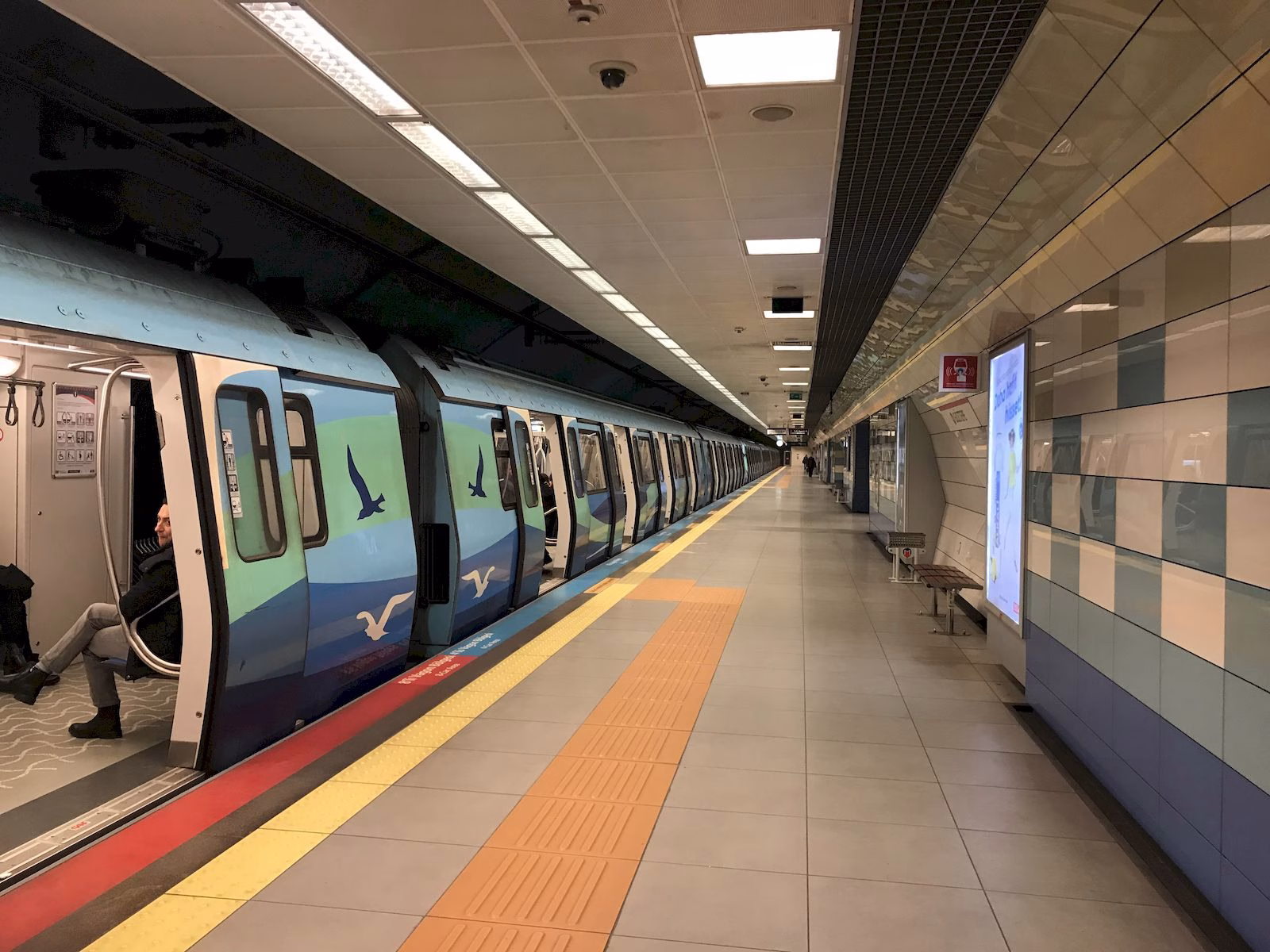 İstanbul Gece Metro Saatleri 2025 görsel.