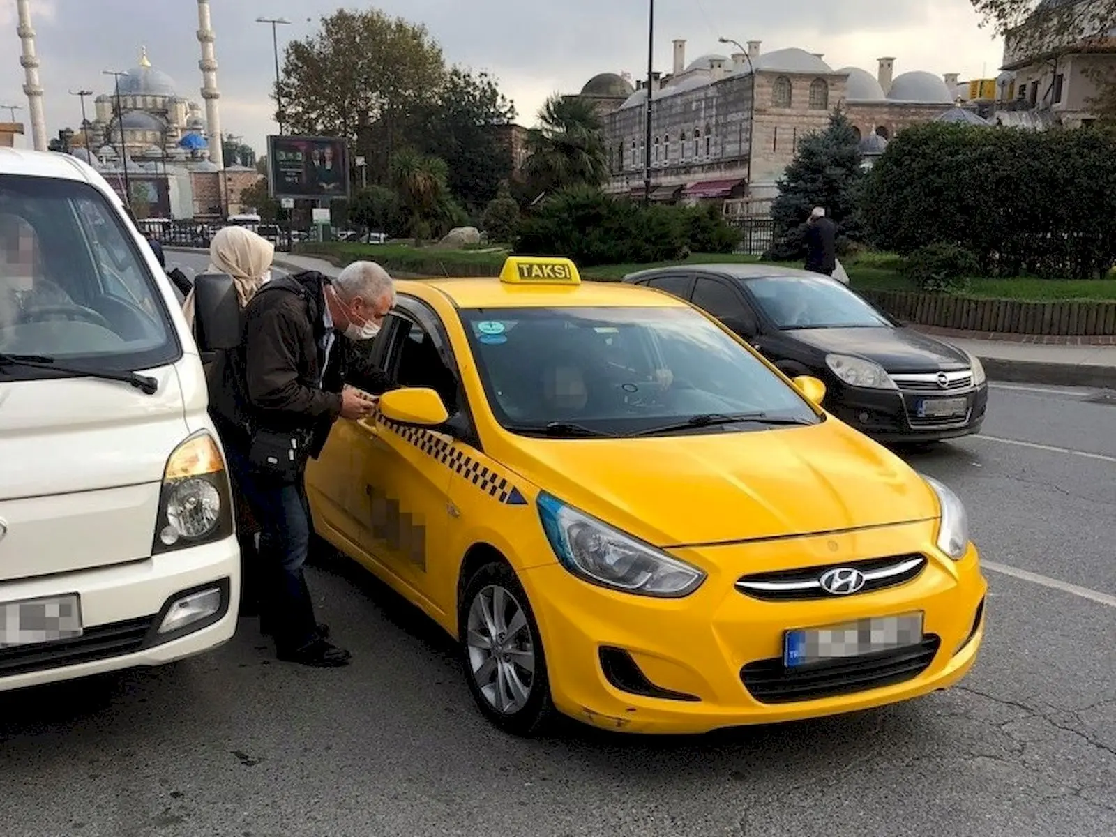 istanbul taksi indi bindi ucreti