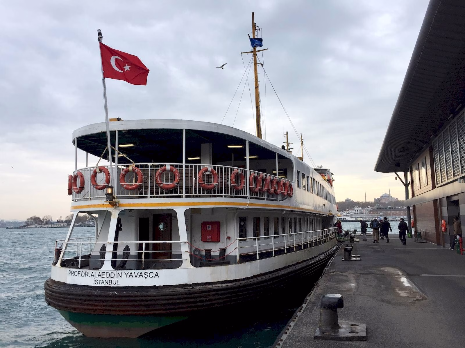 sehir hatlari cengelkoy – i̇stinye ring