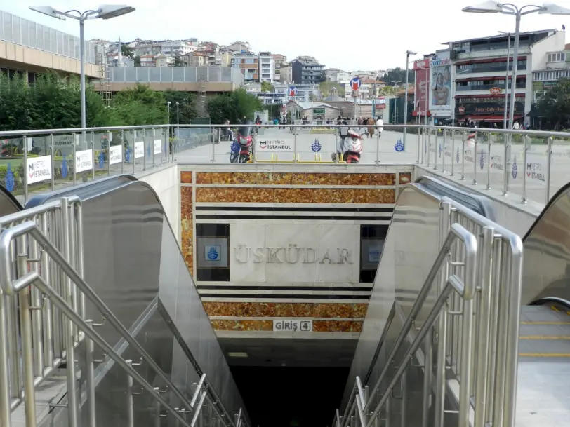 M5 Üsküdar-Çekmeköy Metro Hattı haritası