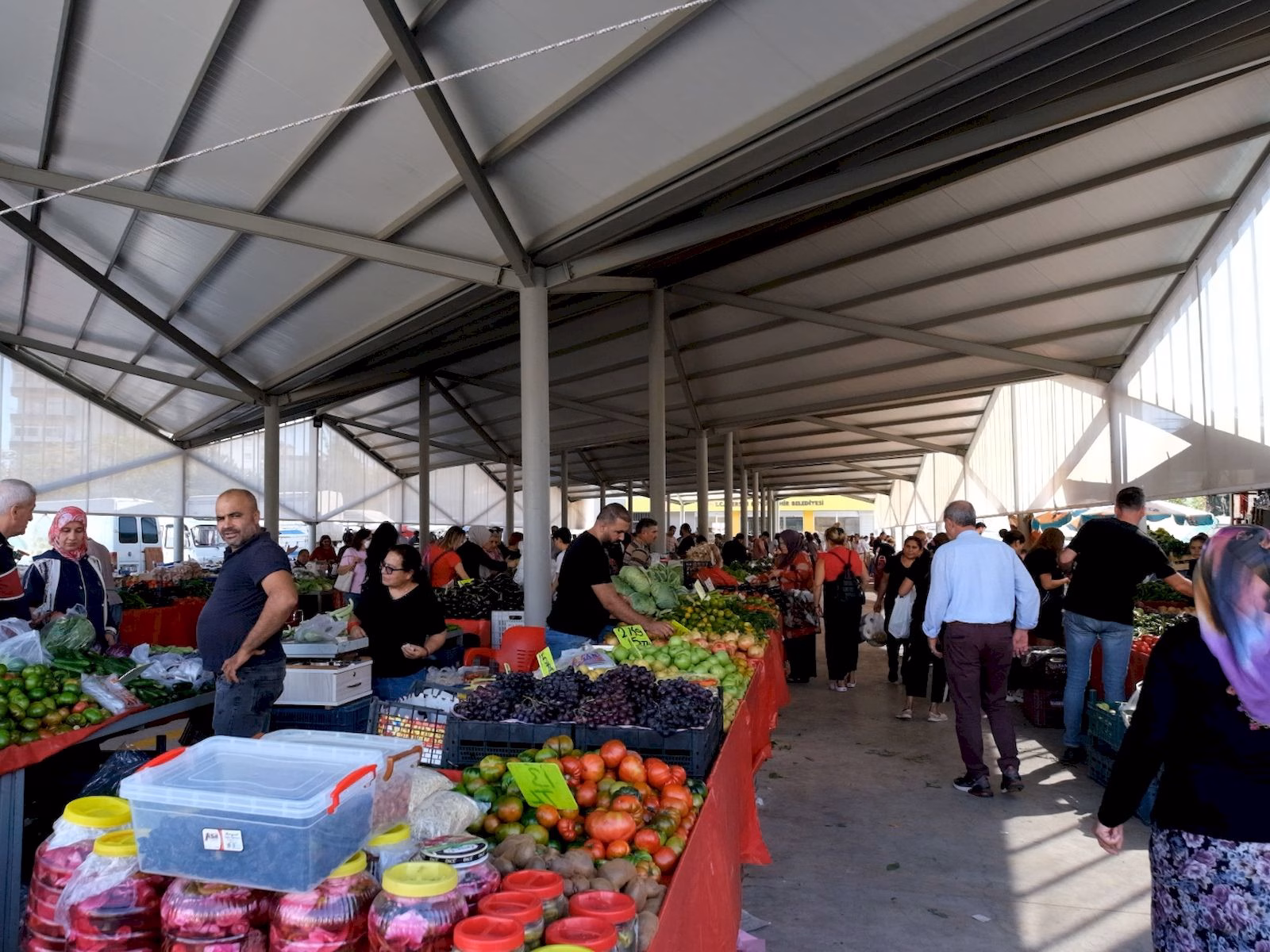 Ataşehir pazar yerleri ve günleri fotoğraf.