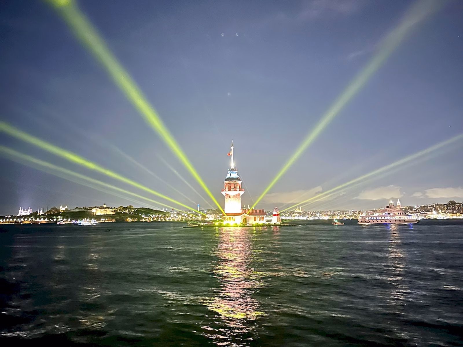 Kız Kulesi giriş ücreti 2025 fotoğraf.
