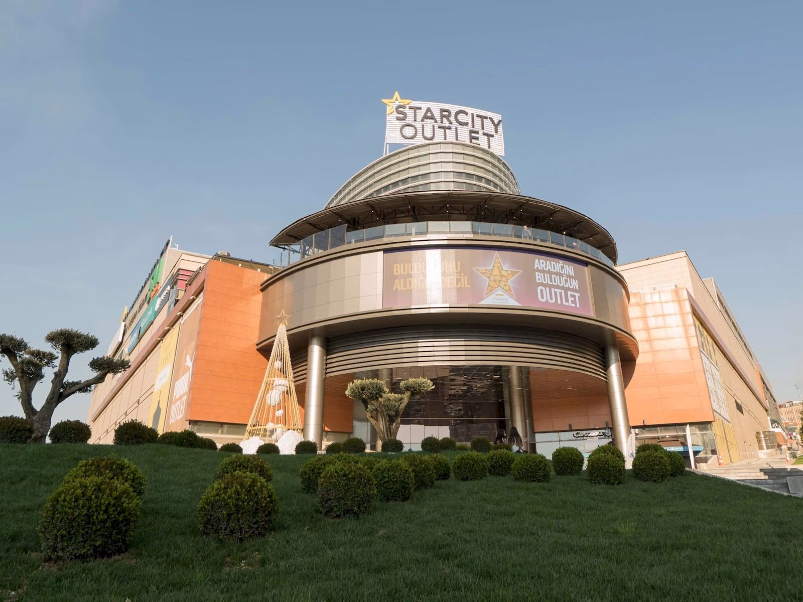 Starcity Outlet